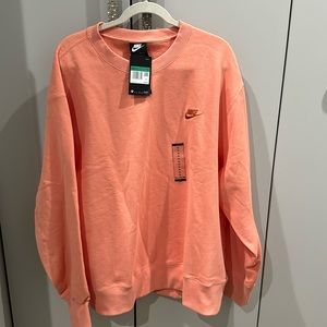 NWTv Nike men’s sweatshirt, standard fit